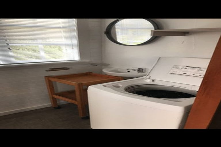 Photo of property in 216 Riccarton Road, Riccarton, Christchurch, 8041