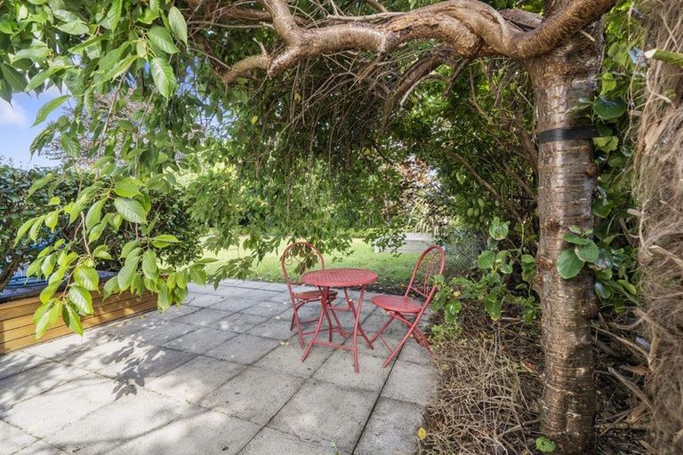 Photo of property in 7 Junction Street, Fairfield, Lower Hutt, 5011