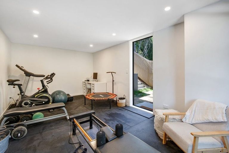 Photo of property in 167 Motutara Road, Muriwai, Waimauku, 0881