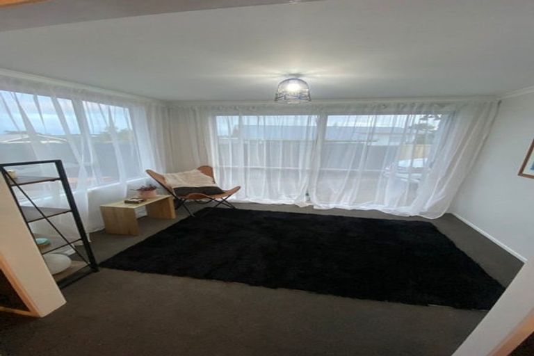 Photo of property in 23 Penrod Drive, Bell Block, New Plymouth, 4312