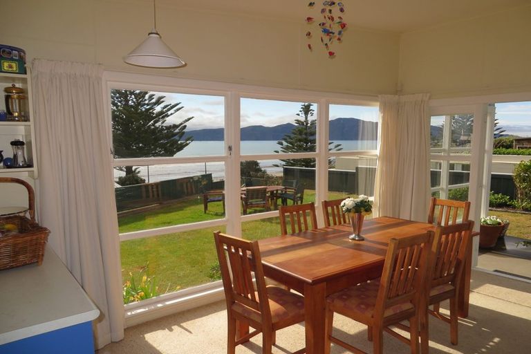 Photo of property in 16 Arawa Street, Raumati Beach, Paraparaumu, 5032