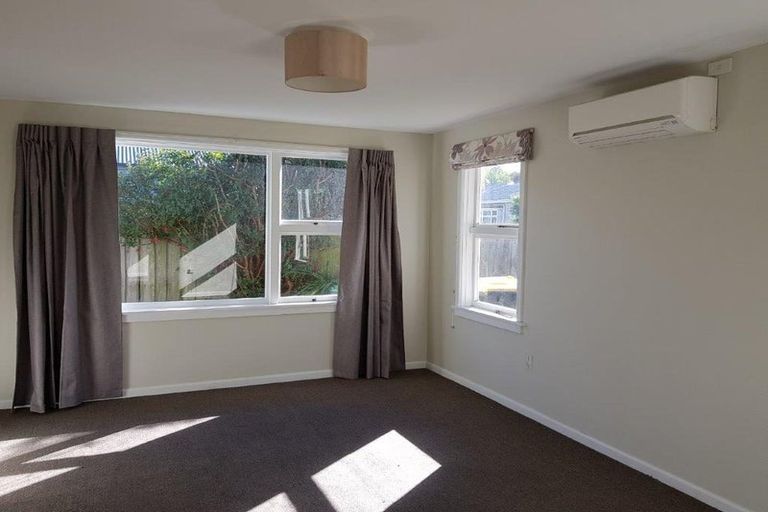 Photo of property in 122 Osborne Street, Waltham, Christchurch, 8011