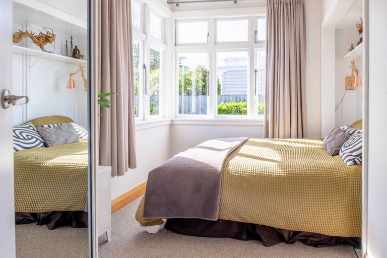 Photo of property in 1/135 Wilsons Road, Saint Martins, Christchurch, 8022