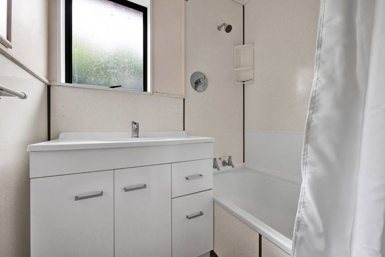 Photo of property in 88 Pembroke Street, Westown, New Plymouth, 4310