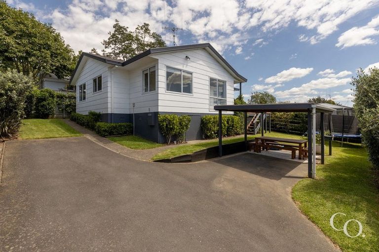 Photo of property in 132a Sutherland Road, Brookfield, Tauranga, 3110