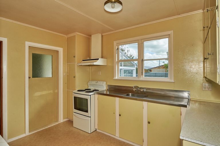 Photo of property in 99 Buick Crescent, Awapuni, Palmerston North, 4412