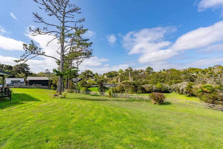 Photo of property in 26c Mcentee Road, Waitakere, Auckland, 0816