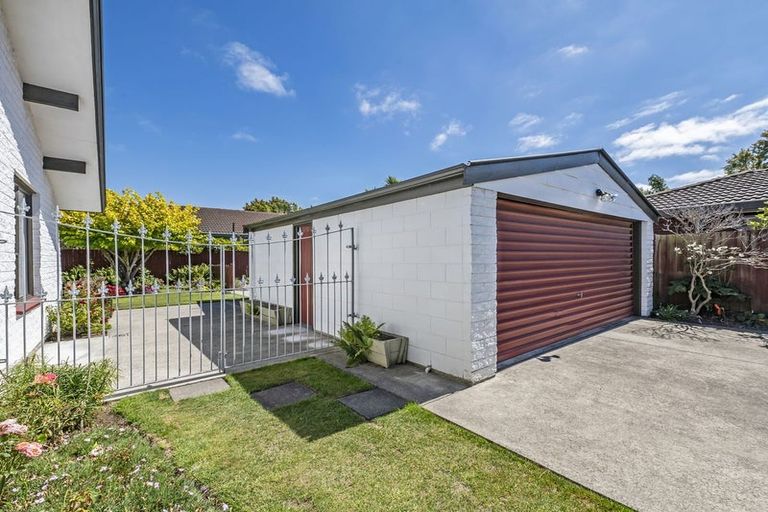 Photo of property in 74 Sabys Road, Halswell, Christchurch, 8025