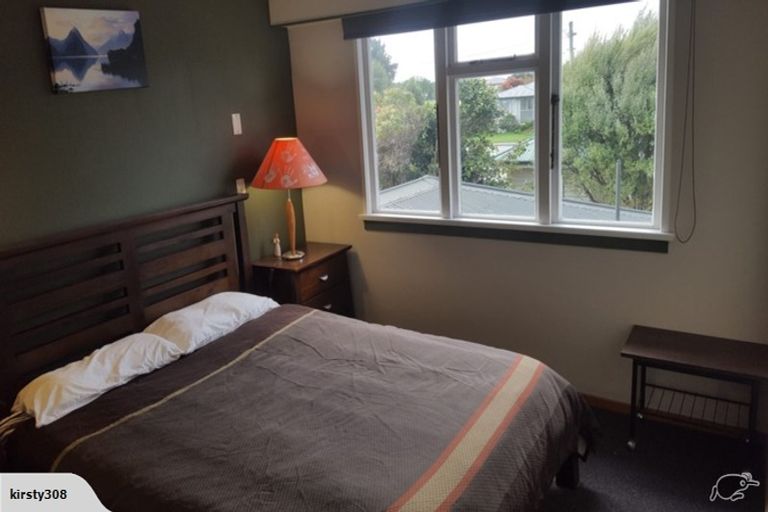 Photo of property in 19 Fraser Street, Waikiwi, Invercargill, 9810