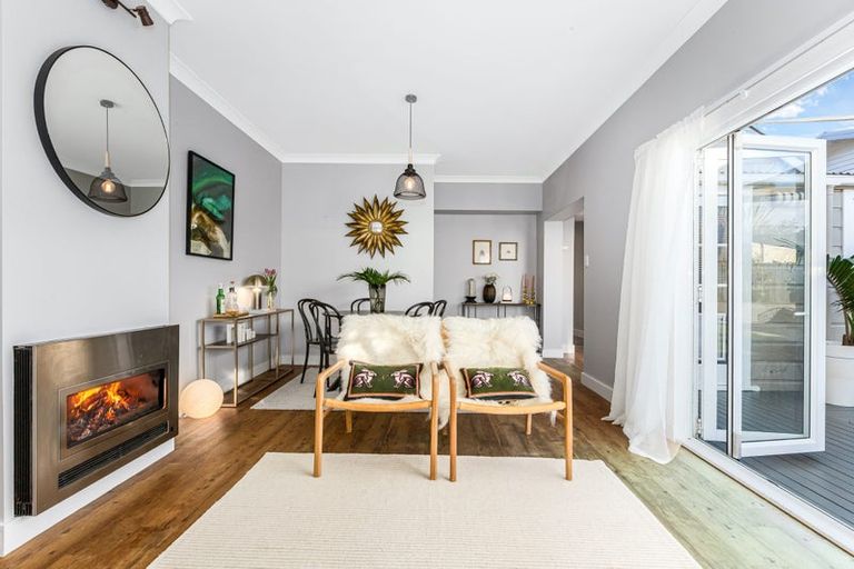 Photo of property in 18 Cuba Street, Petone, Lower Hutt, 5012