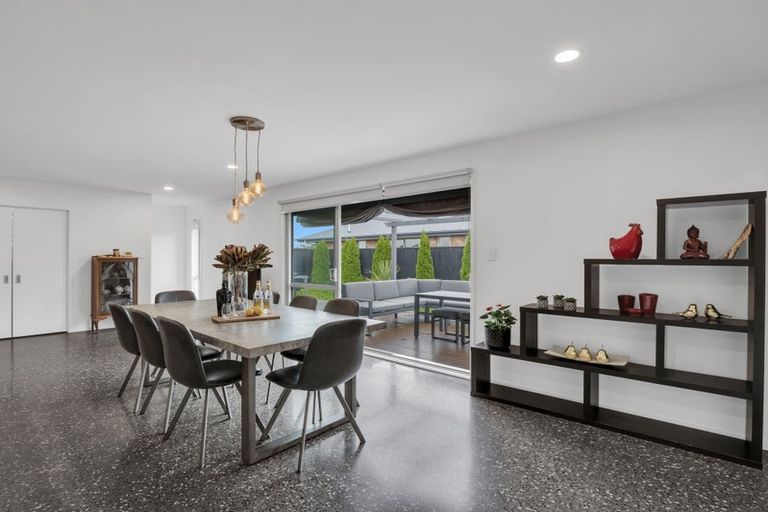 Photo of property in 56 Huntingdon Drive, Rangiora, 7400