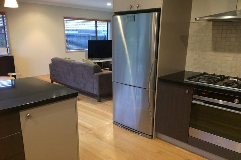 Photo of property in 12 Ysabel Crescent, The Gardens, Auckland, 2105