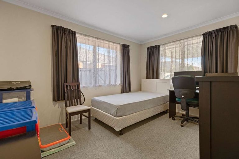 Photo of property in 24 Finchley Place, Hamilton East, Hamilton, 3216