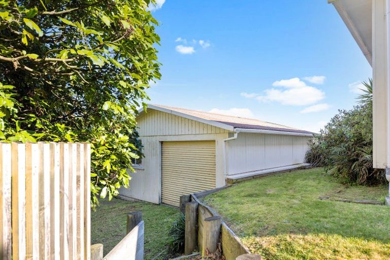 Photo of property in 13 Beachman Grove, Hilltop, Taupo, 3330
