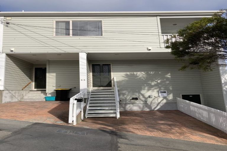 Photo of property in 55 Scarborough Terrace, Mount Victoria, Wellington, 6011