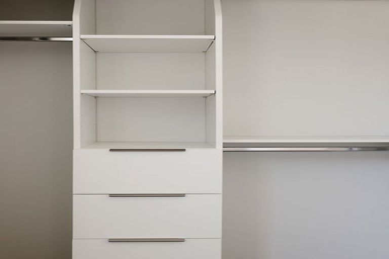 Photo of property in 12 Hugh Street, Mount Cook, Wellington, 6021