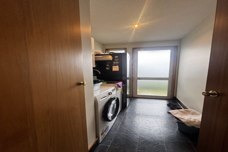 Photo of property in 17 Abingdon Court, Avonhead, Christchurch, 8042