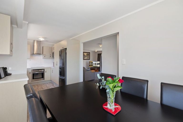 Photo of property in 63 Golf Road, Mount Maunganui, 3116