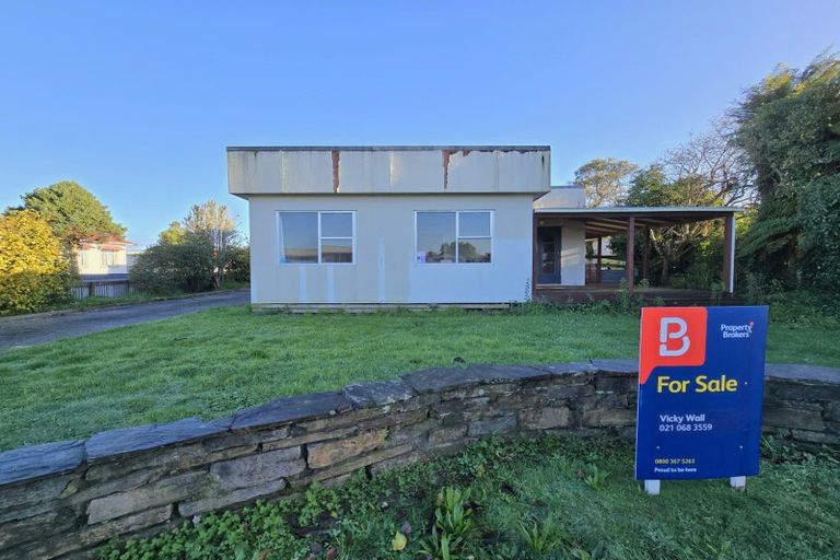 Photo of property in 19 Hoffman Street, Hokitika, 7810