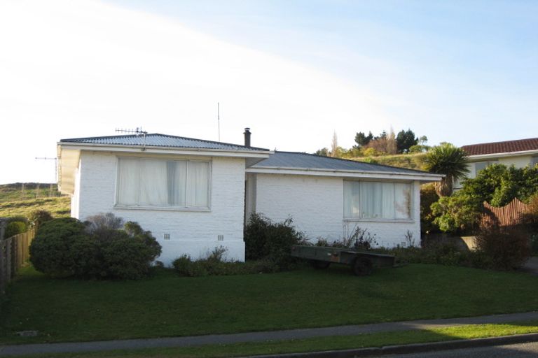 Photo of property in 73 Walker Crescent, East Gore, Gore, 9710