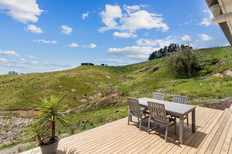 Photo of property in 155 Harwood Road, Waipu, 0582