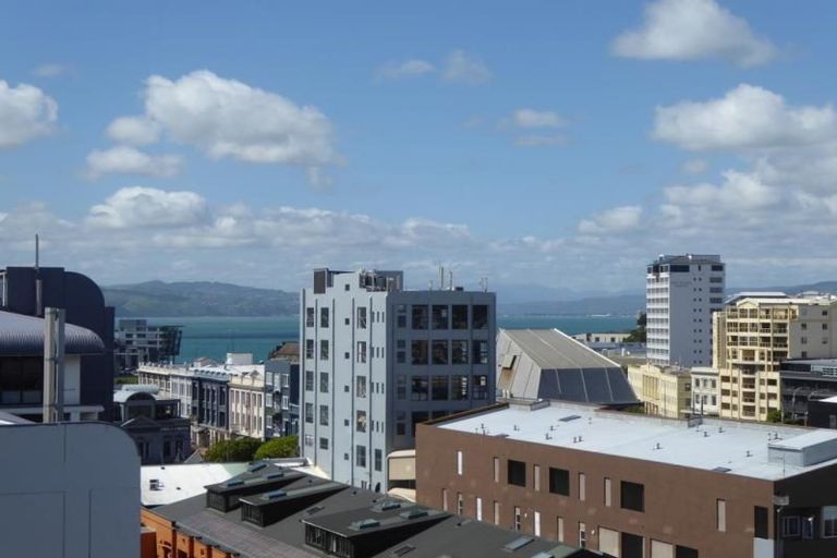 Photo of property in Tennyson Apartments, 3/25 Tennyson Street, Te Aro, Wellington, 6011