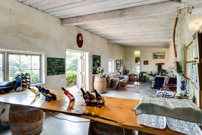 Photo of property in 50 Clifton Road, Tongaporutu, Urenui, 4378