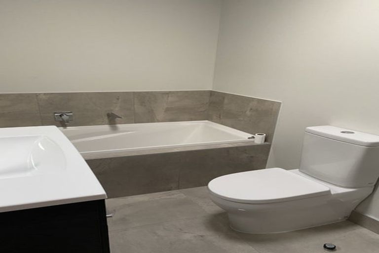 Photo of property in 81 Bomb Point Drive, Hobsonville, Auckland, 0616