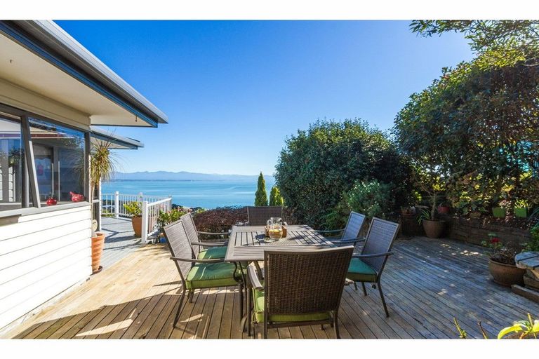 Photo of property in 6 Bellevue Heights, Tahunanui, Nelson, 7011