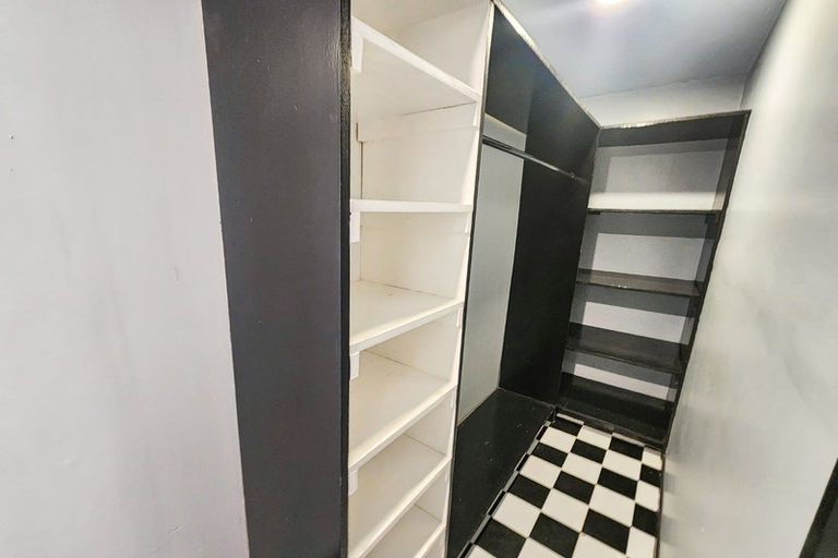 Photo of property in 13 Hornsey Road, Bluff Hill, Napier, 4110