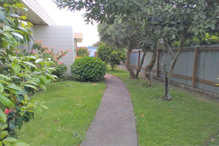 Photo of property in 33 Laurent Place, Greenmeadows, Napier, 4112