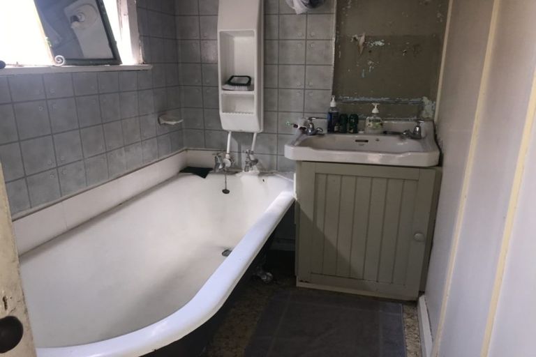 Photo of property in 33 Sefton Street, Seaview, Timaru, 7910