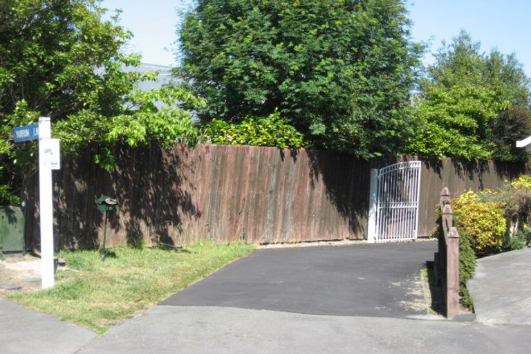 Photo of property in 18 Briar Place, Avonhead, Christchurch, 8042