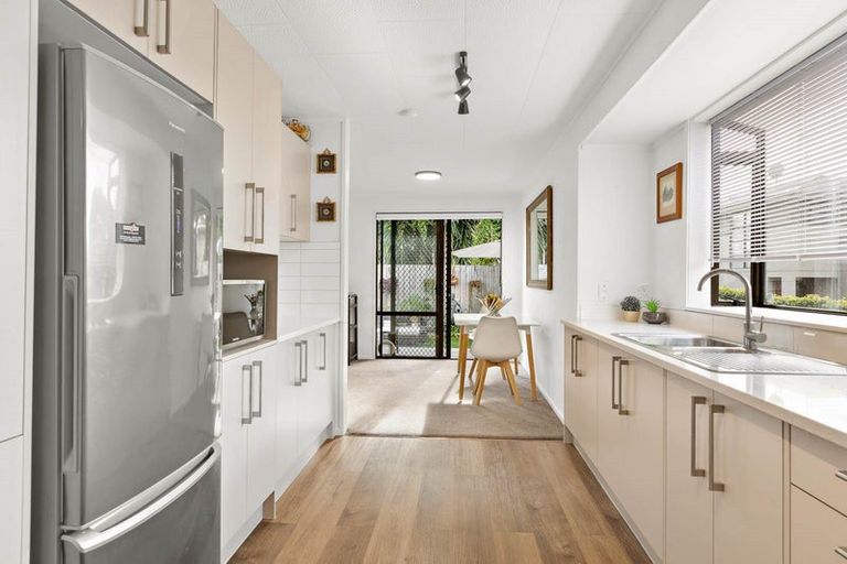 Photo of property in 2/78 Ireland Road, Mount Wellington, Auckland, 1060