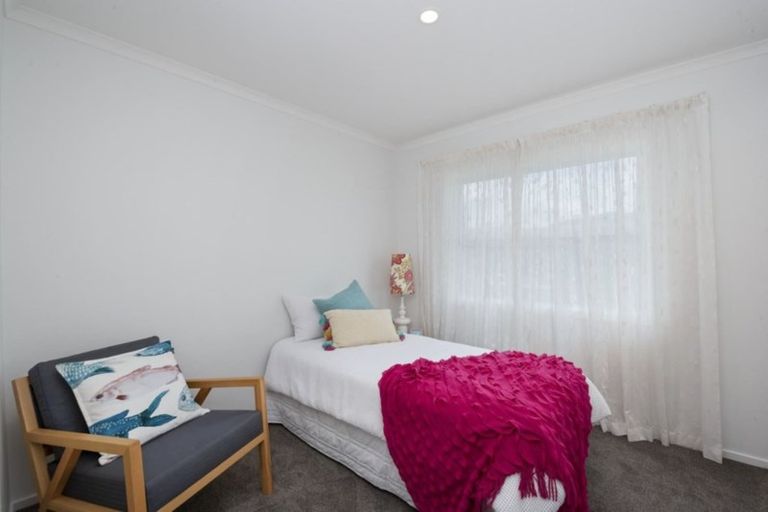 Photo of property in 13 Kahikatea Drive, Kinloch, Taupo, 3377