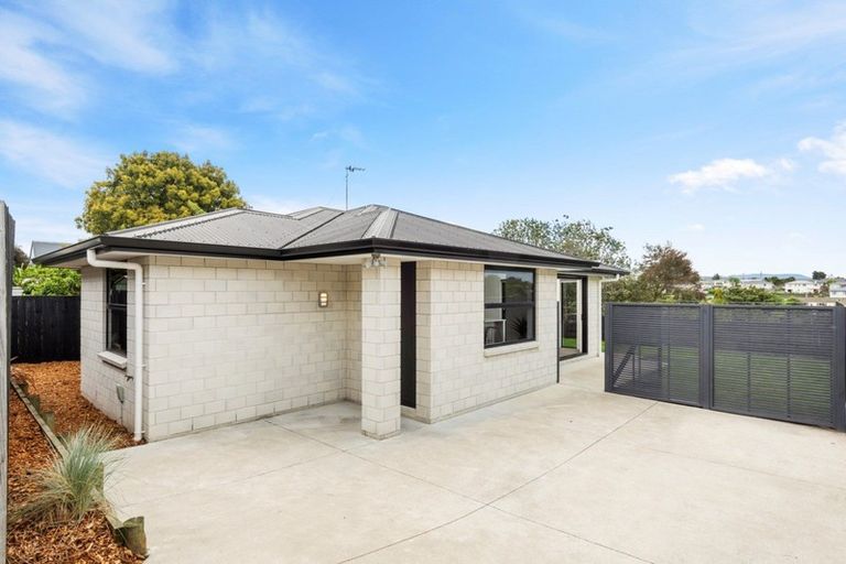 Photo of property in 23 Henderson Crescent, Parkvale, Tauranga, 3112