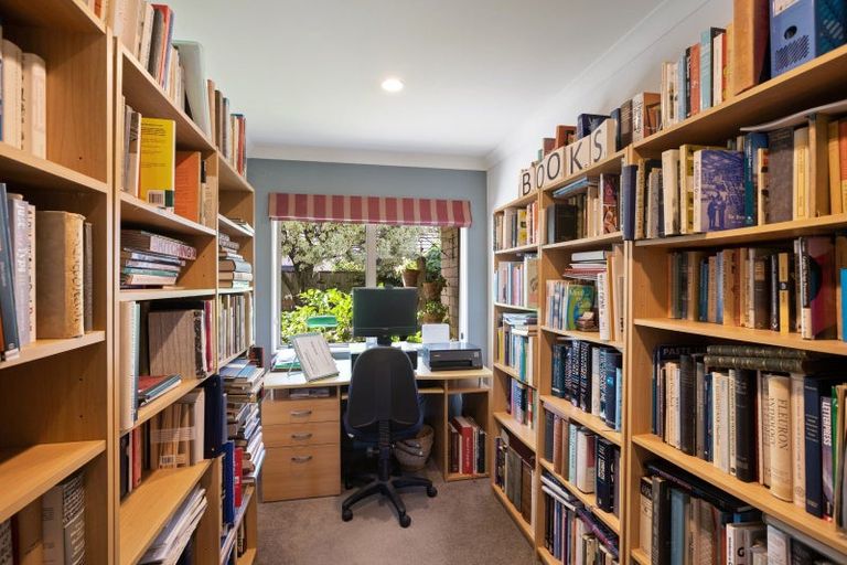 Photo of property in 66 Awatea Avenue, Paraparaumu, 5032