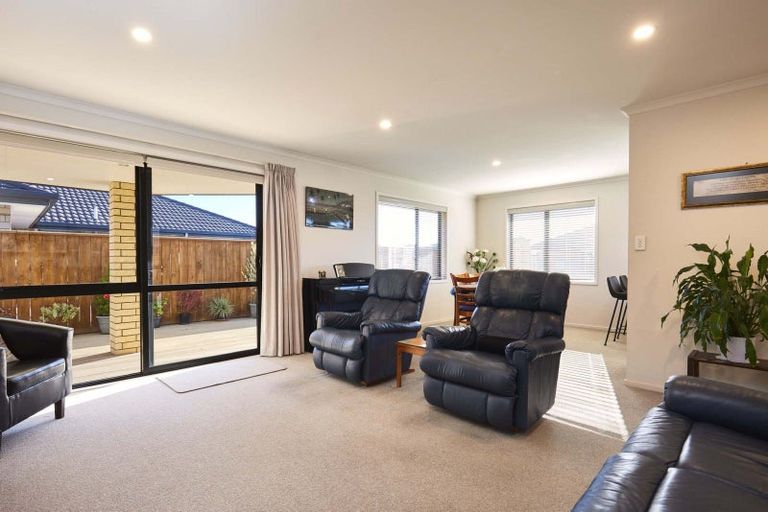 Photo of property in 10 Ara Drive, Redwoodtown, Blenheim, 7201