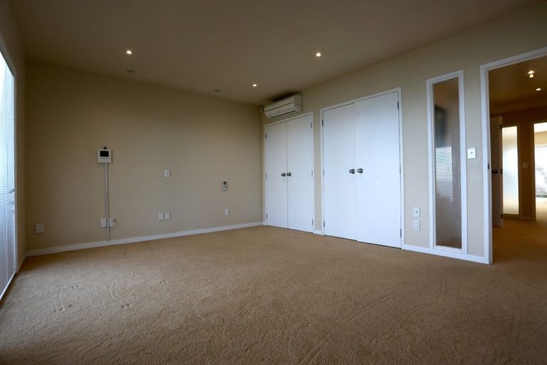 Photo of property in 77 Cliff Road, Torbay, Auckland, 0630