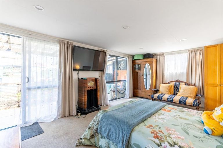 Photo of property in 68 Cumnor Terrace, Woolston, Christchurch, 8023