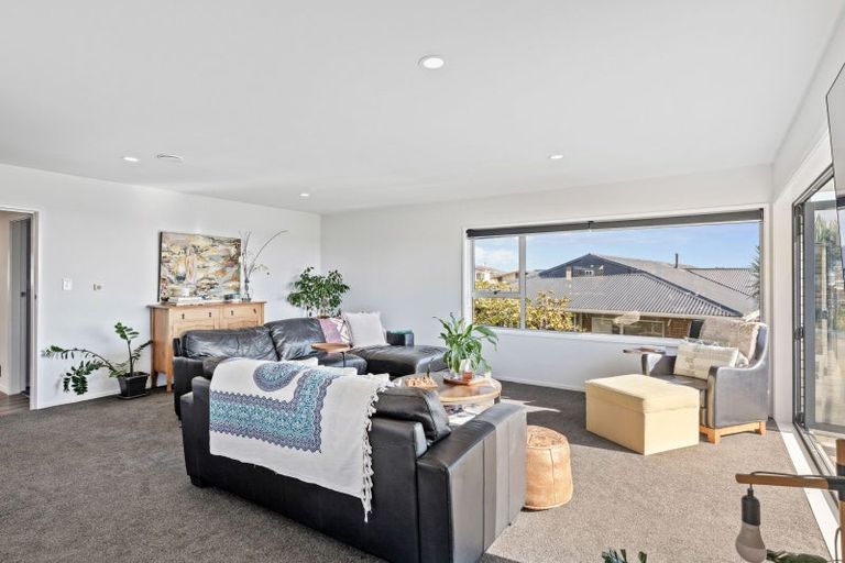 Photo of property in 9 Norwich Avenue, Spotswood, New Plymouth, 4310