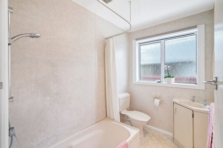 Photo of property in 17 Blakiston Street, Hoon Hay, Christchurch, 8025