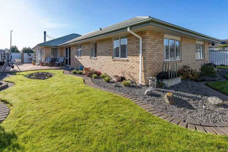 Photo of property in 22 Paget Drive, Woodend, 7610