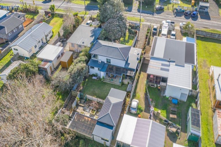 Photo of property in 101 Koputara Road, Himatangi Beach, Foxton, 4891