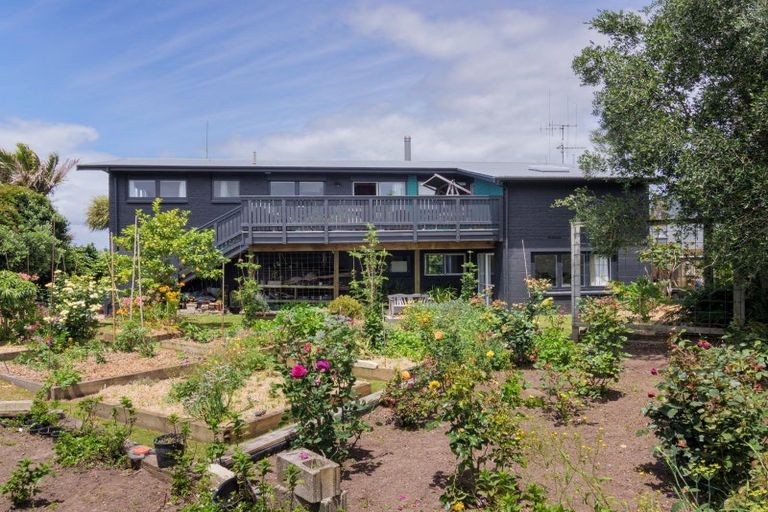 Photo of property in 3 Sunny Bay Road, Matua, Tauranga, 3110