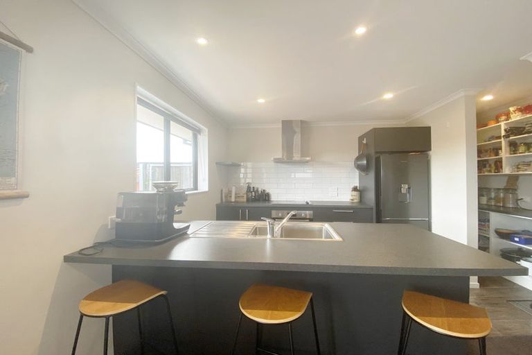 Photo of property in 34 Collier Drive, Halswell, Christchurch, 8025