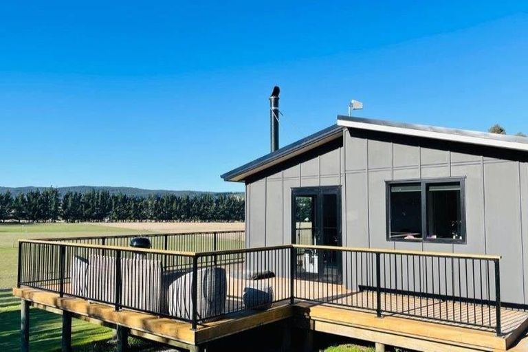 Photo of property in 718 Loburn Whiterock Road, Loburn, Rangiora, 7472