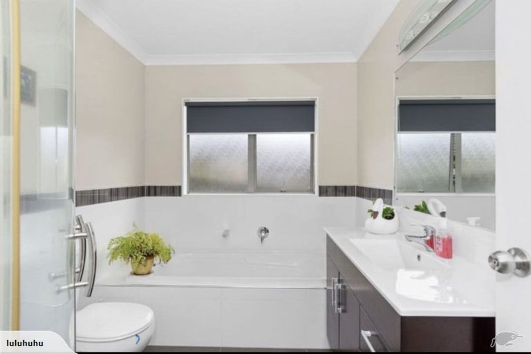 Photo of property in 108 Waterside Drive, Pyes Pa, Tauranga, 3112