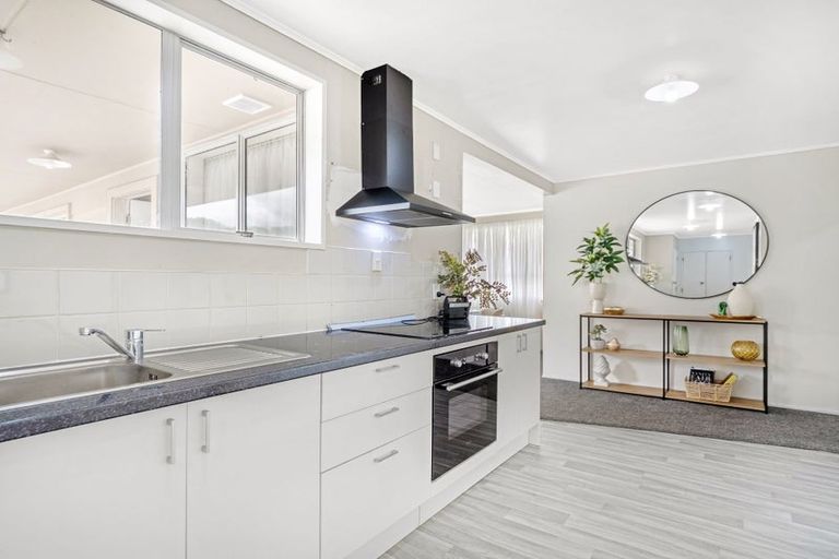 Photo of property in 16 Hahuru Road, Kawerau, 3127