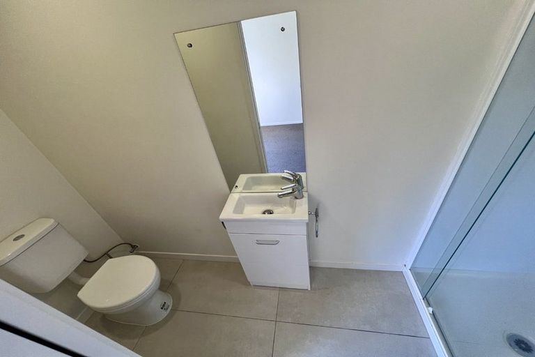 Photo of property in 5/3 Riverside Road, Orewa, 0931